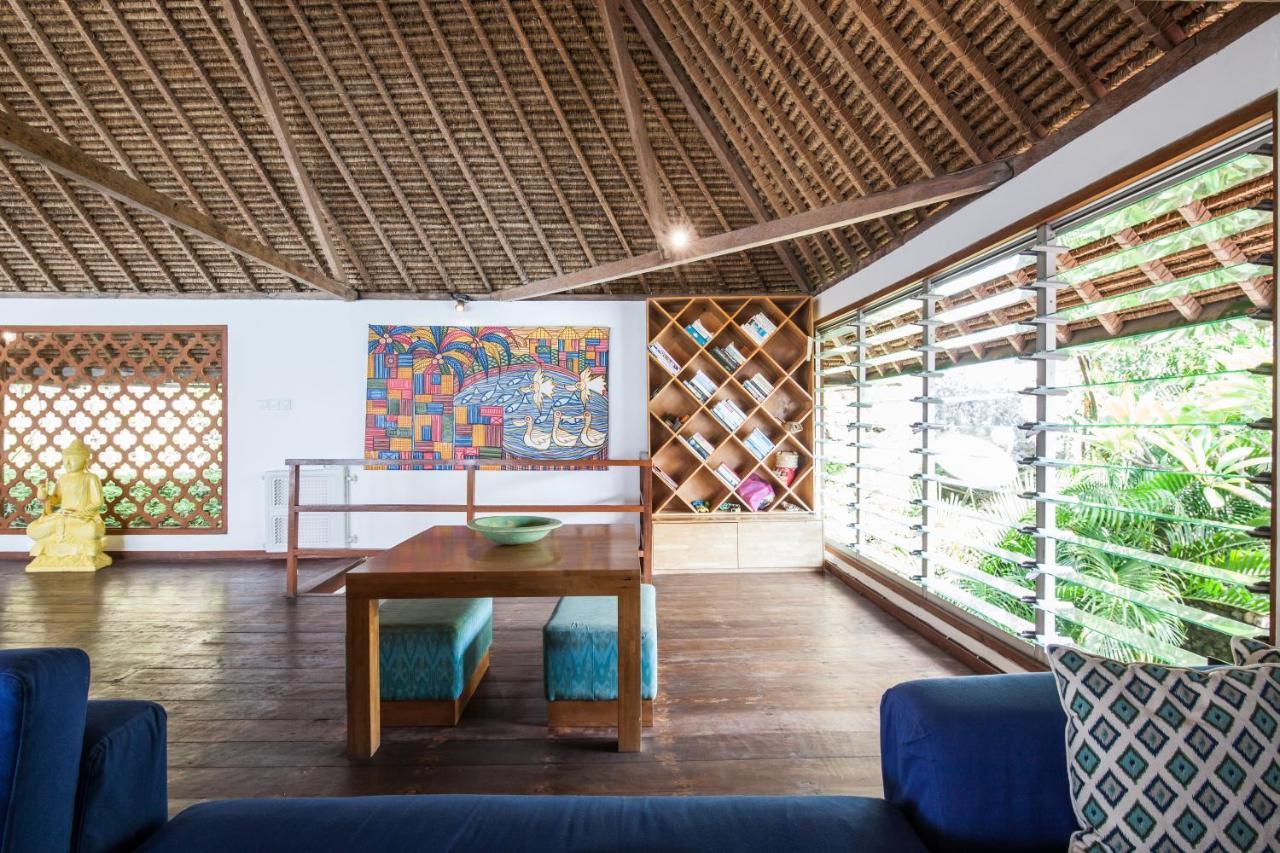 Villa Gmb Beach House Улувату Экстерьер фото